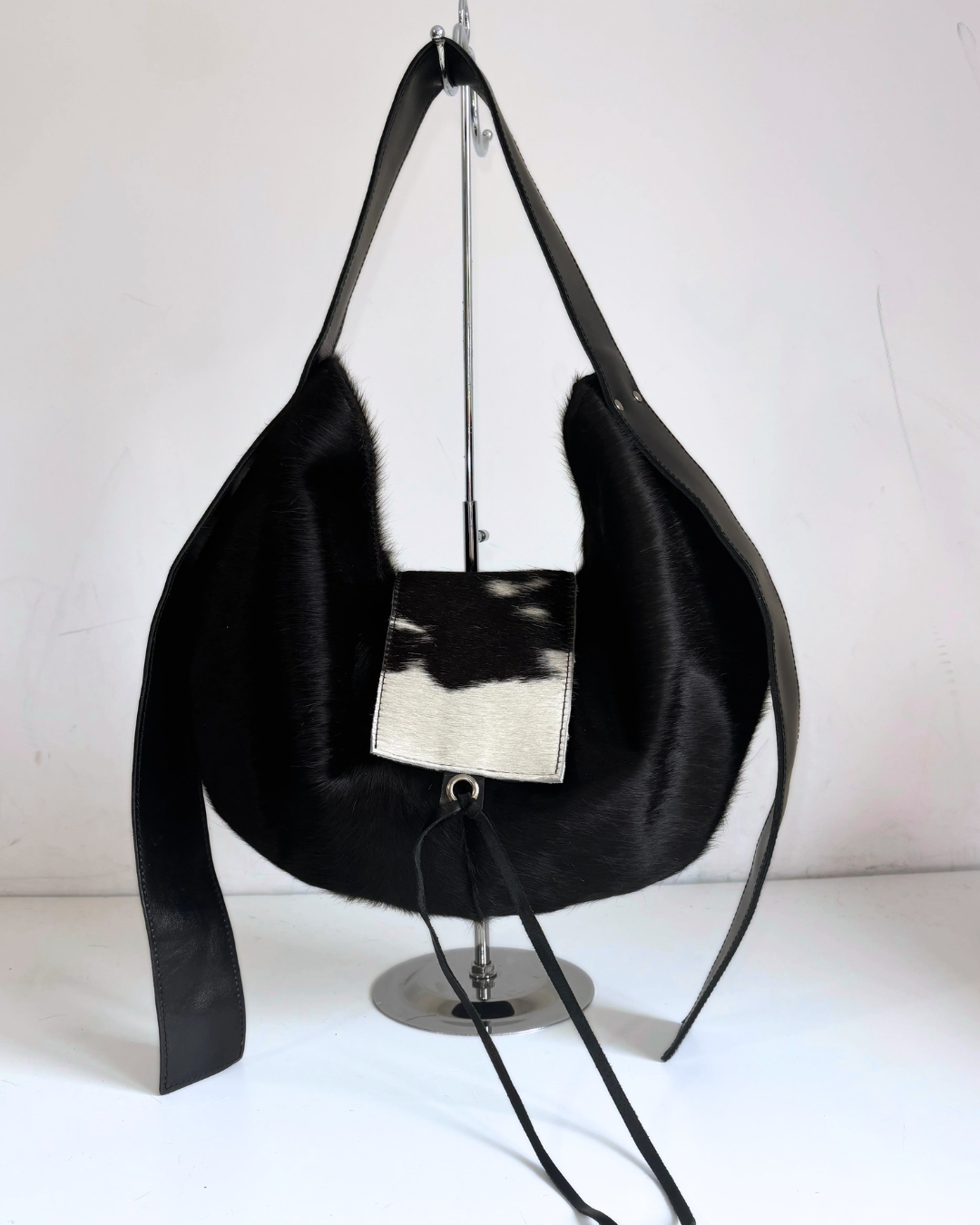 HOBO BAG BLACK HAIR