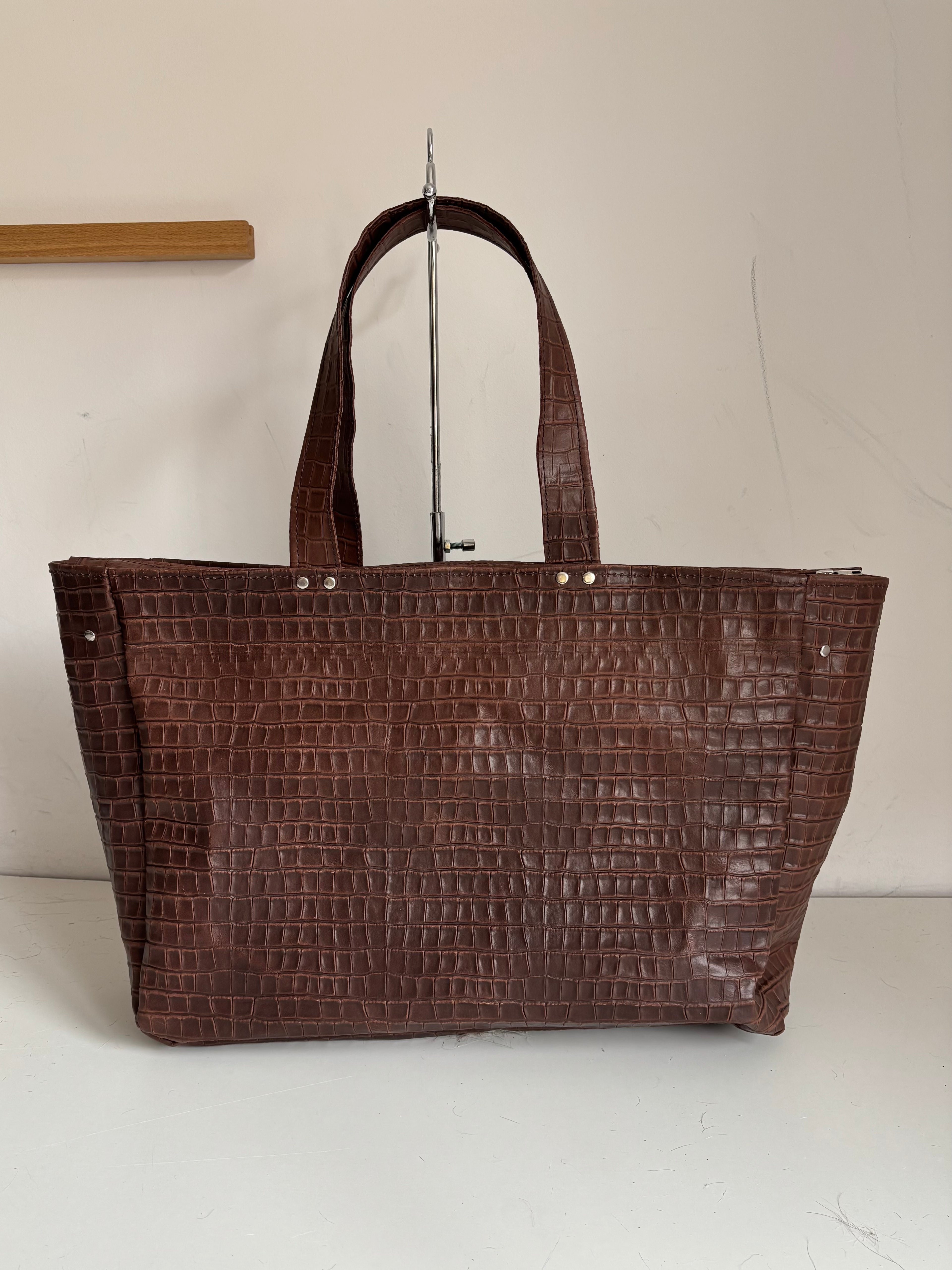 BROWN CROCODILE LEATHER BAG