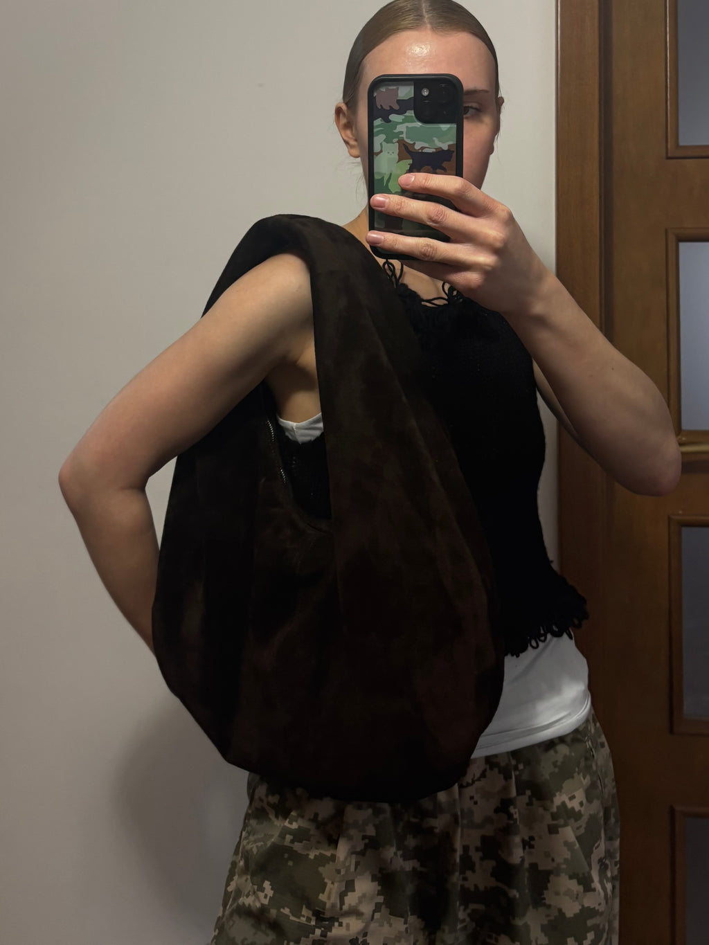 HOBO BAG BROWN SUEDE