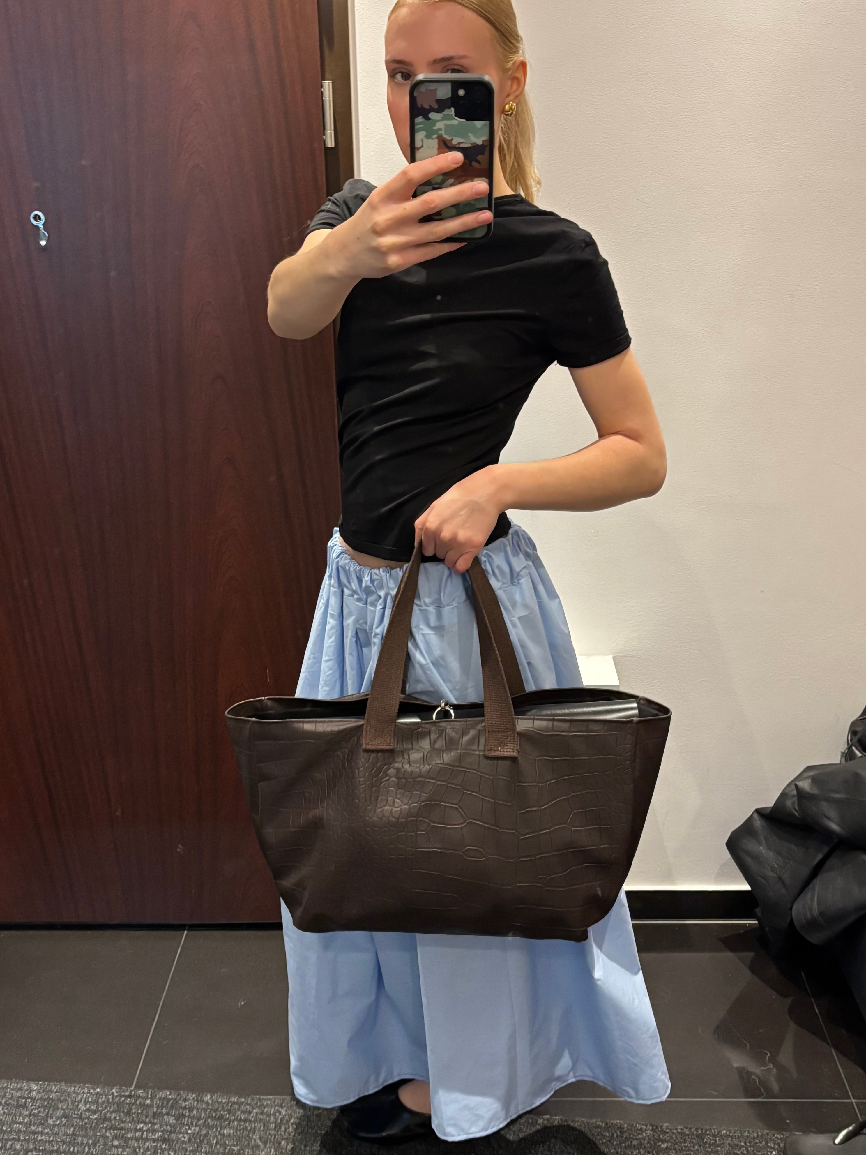 BROWN CROCODILE LEATHER BAG