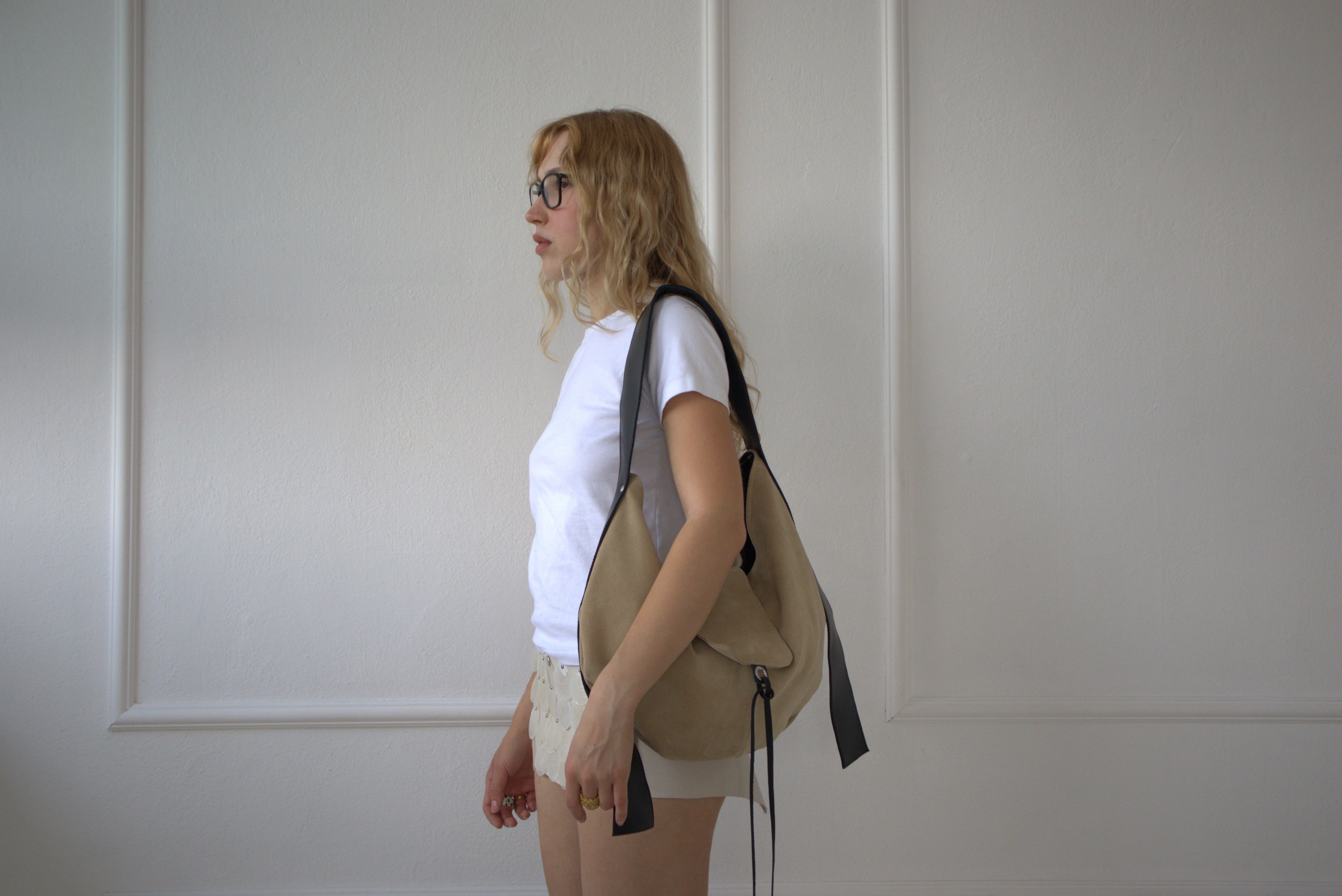 HOBO BAG BEIGE SUEDE