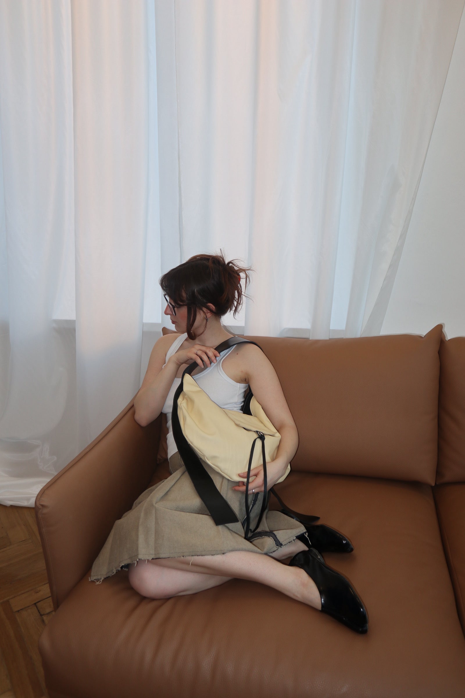 HOBO BAG BUTTER YELLOW LEATHER